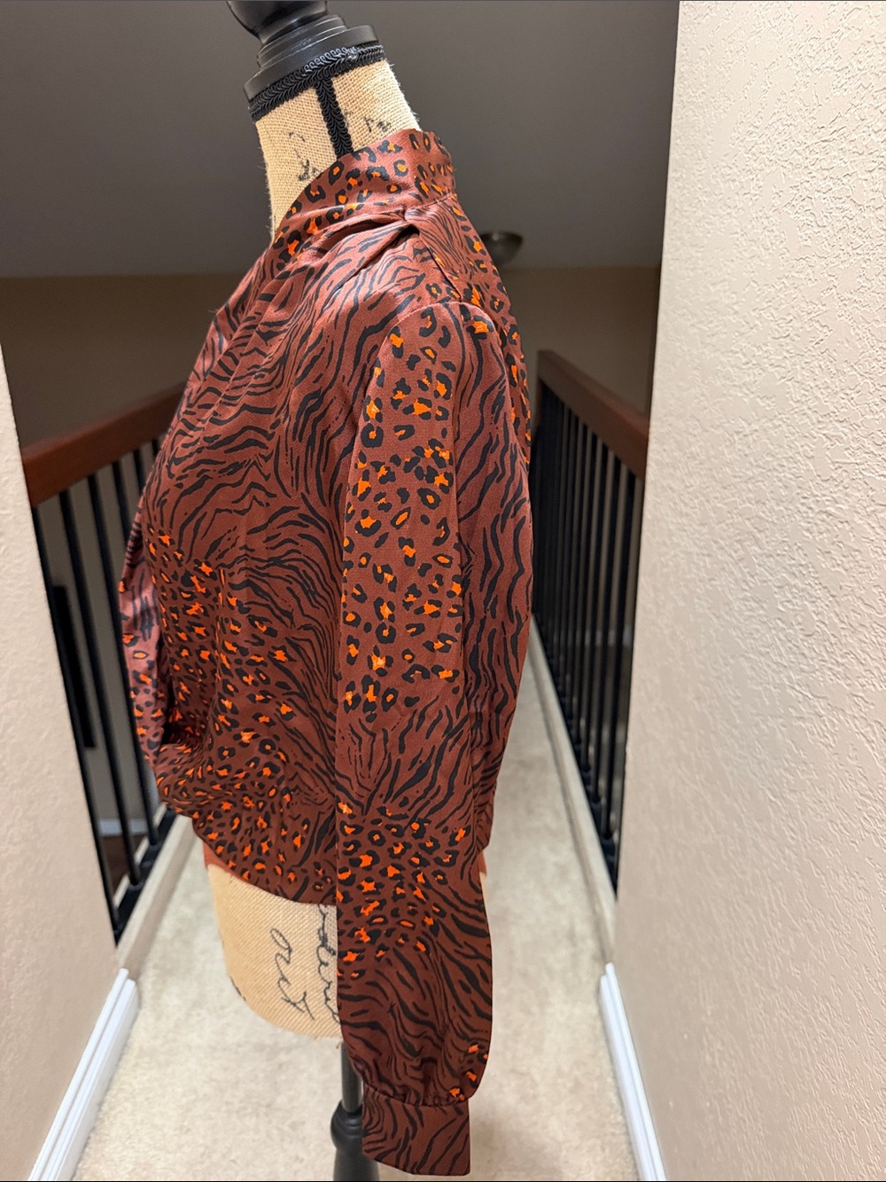 Astr Brown and Orange Animal-Print Satin Wrap Bodysuit NWOT - Picture 9 of 10